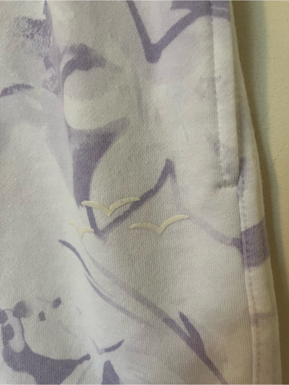LazyPants Floral Lounge Shorts Lavender White Pocket Drawstring Size Medium - Picture 3 of 9